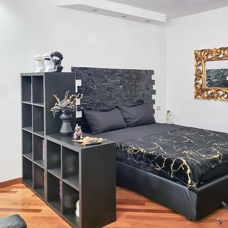 Colosseum Luxury Suite Рим Екстер'єр фото