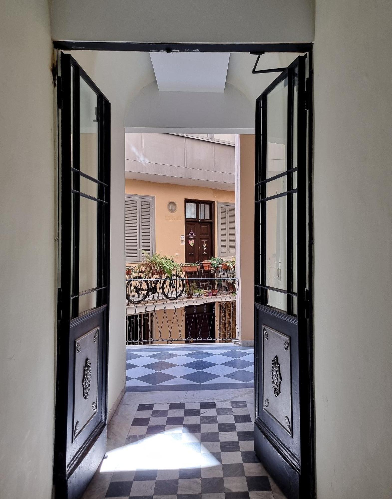 Colosseum Luxury Suite Рим Екстер'єр фото