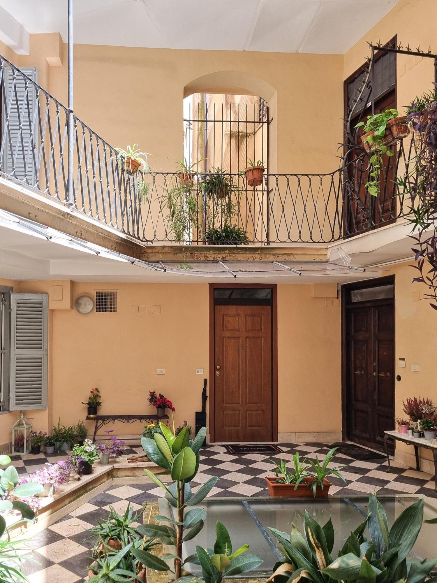 Colosseum Luxury Suite Рим Екстер'єр фото
